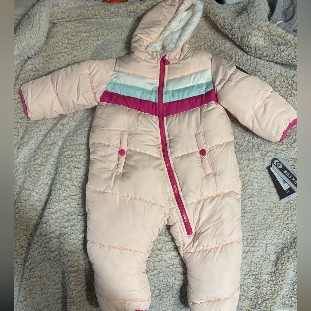 Free Country Girls HeavyWeight Water resistant snowsuit